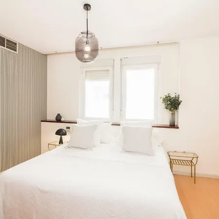 Appartement Homeforguest Design Attic Free Parking
